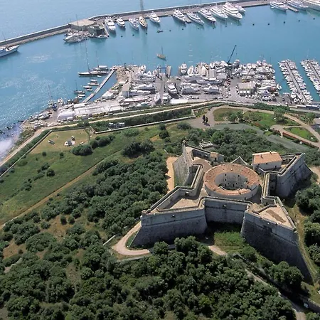 Lou Couquet Antibes
