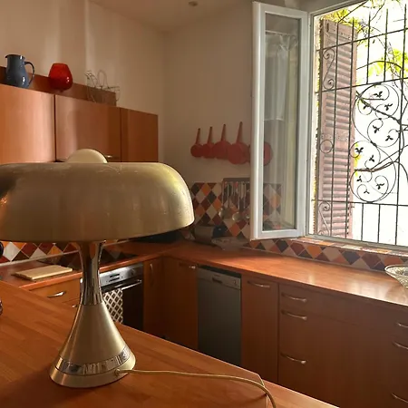 Lou Couquet アンティーブ